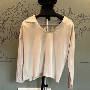 VETTA long sleeve drop shoulder tee